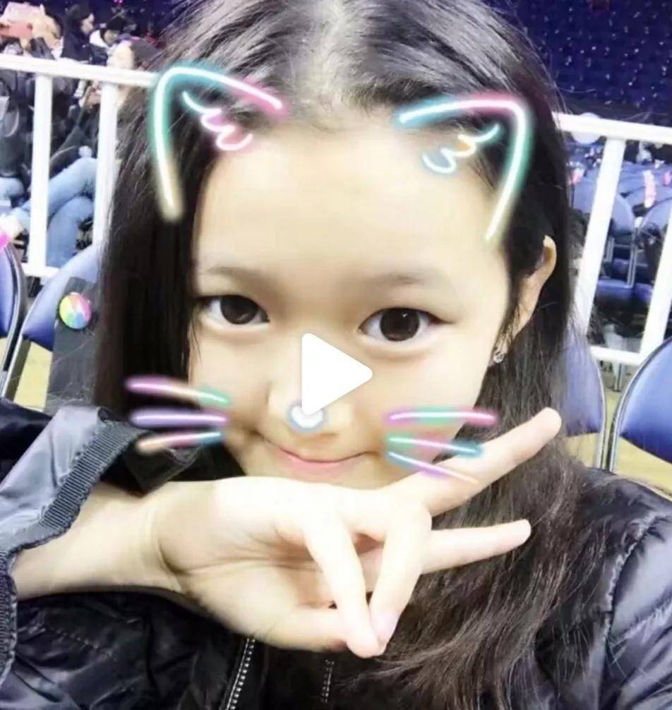 I'am|上海15岁富二代背景神秘不可说，王菲女儿都不敢抢她风头？