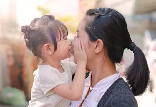 “你要勇敢”这类的话轻易不要对孩子说|跟着大师学育儿
