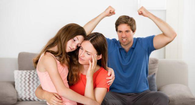 怎么教育孩子不乱拿别人的东西 beaebe616ea84084b4db4d7d16c8ab56.jpeg