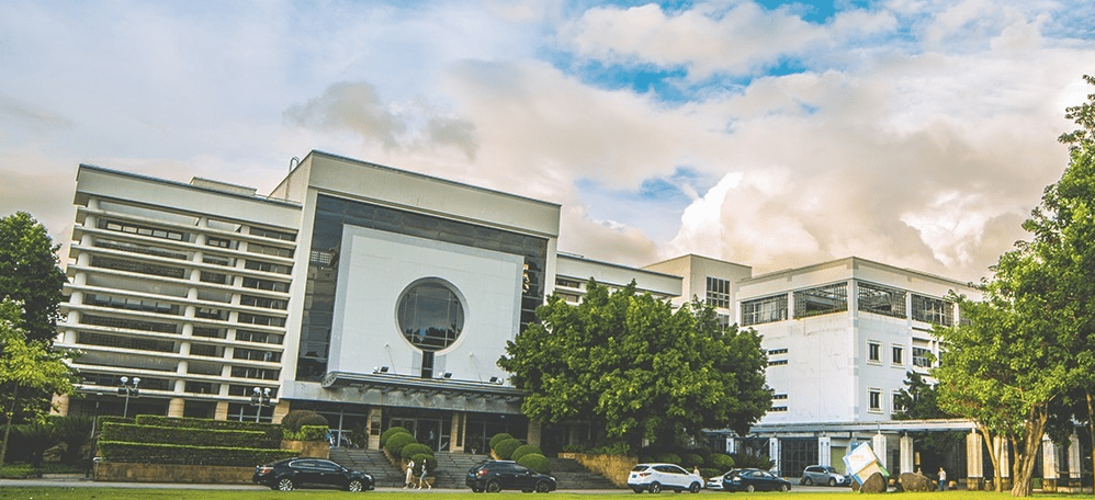 校区|这所知名985深圳校区录取线远超本部!网友建议:整体搬到深圳!