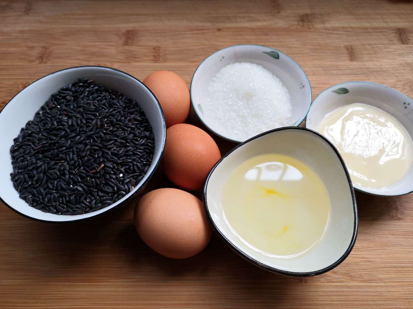 糕点|不发酵不用面，低脂吃不胖，简单营养比发糕好吃夏天首选的糕点