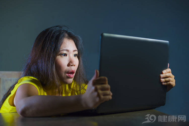 网络暴力视频两分钟 6461c2804b8649bb8dd8297c87aa1561.jpeg