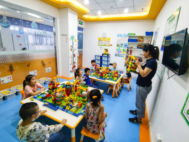 培训学校|艾克瑞特机器人：想要做好培训学校，把校管家研究透彻就行了