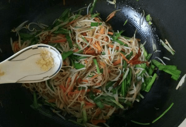 炒什么菜好吃配米饭的 5130920b8579402bbcb8a20e206b3a53.png