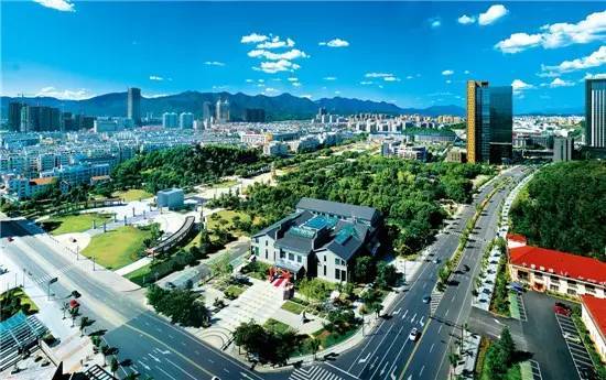 浙江这一县城,坐拥三通一达,还被誉为"中国快递之乡"_桐庐