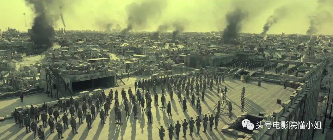 观点评论|看完《八佰》失眠，中国战争片又上台阶！吴京哭了几回：我要学习