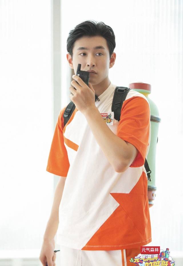 哥哥|原创蹭热度失败，杨洋常驻的这档节目，被网友吐槽太无聊