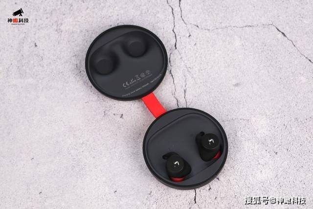 测评盘点|这款耳机买到位，三种花活随心配，HAKII FIT 真无线蓝牙耳机开箱