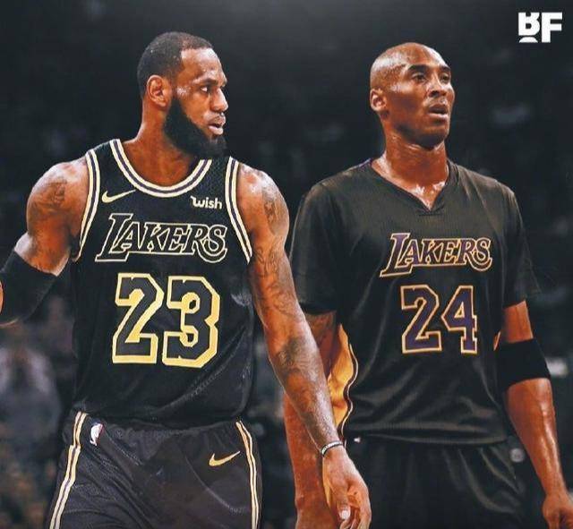 詹姆斯总冠军合影 ac4fadeb93f94a00aa207c17a94386a2.jpeg