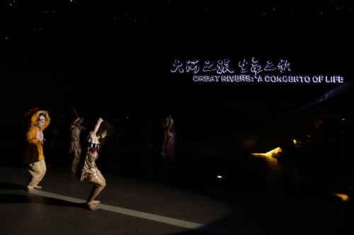 视频|博物馆奇妙夜，真的很帅！