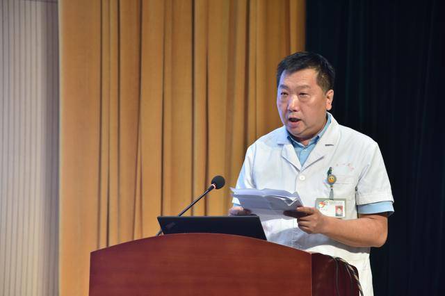 太原市中心医院举办“庆祝第三个中国医师节”医师大会