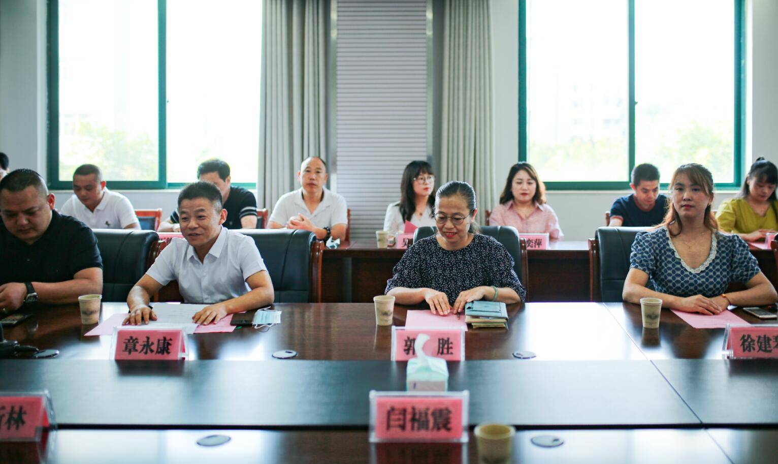 昆山市人力资源服务行业协会赴金寨开展主题教育和爱心捐助活动