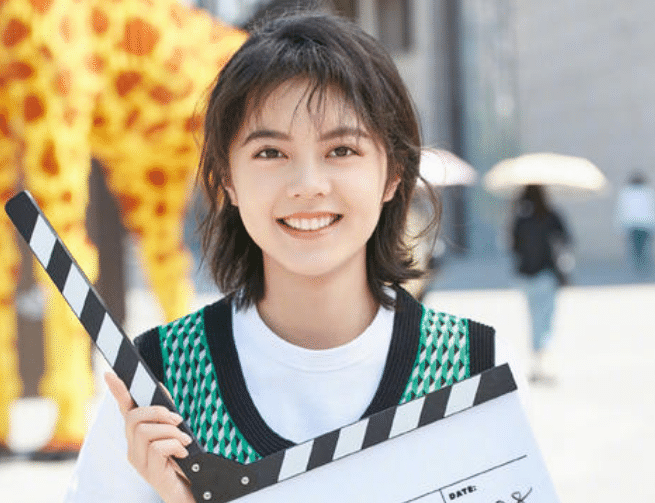 王京花经纪人简介 c7fe0e4499d04d3fba6927b3a54d4379.png