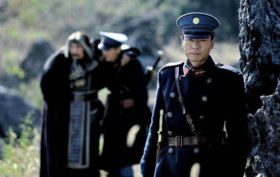 电视剧《猎手》将登陆央八晚间黄金档,硬汉王挺甘当绿叶再演军人