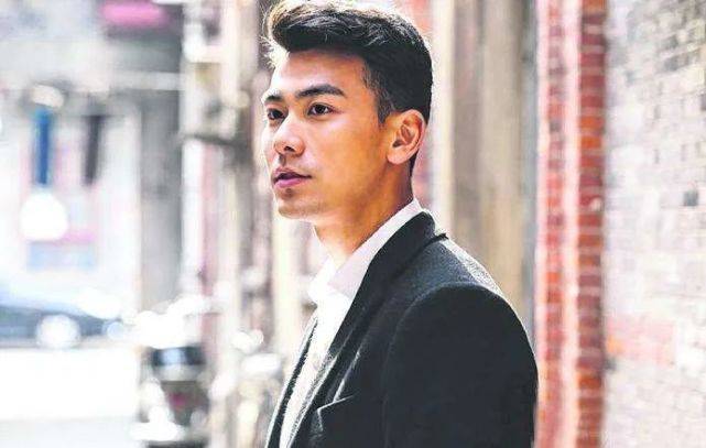 金巧巧|原创跟金巧巧蒋勤勤并称北影三朵花，半张脸都花了，都挡不住她的美貌