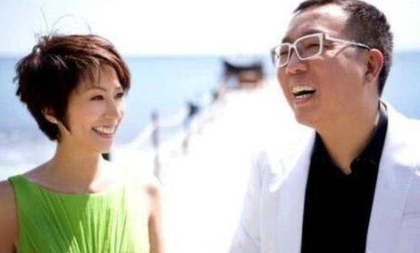 插足他人婚姻7年终扶正,3年后含恨离世