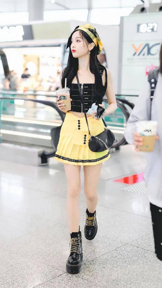 小白|今年早秋，打败小白鞋，这双鞋谁穿谁先美！