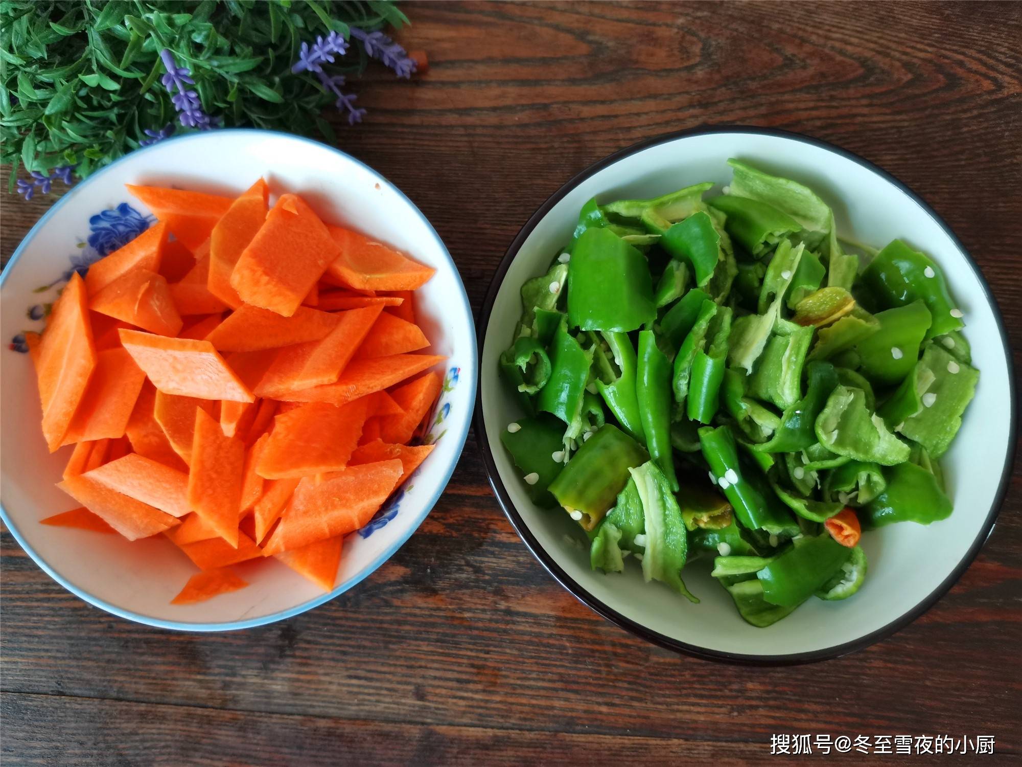 酱黄瓜咸菜怎么做_酱黄瓜咸菜的做法_豆果美食