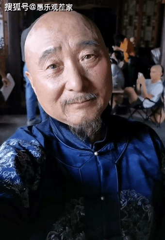陈大愚|原创66岁陈佩斯发视频吐槽儿子，不干活只知道睡觉，网友：30岁仍啃老