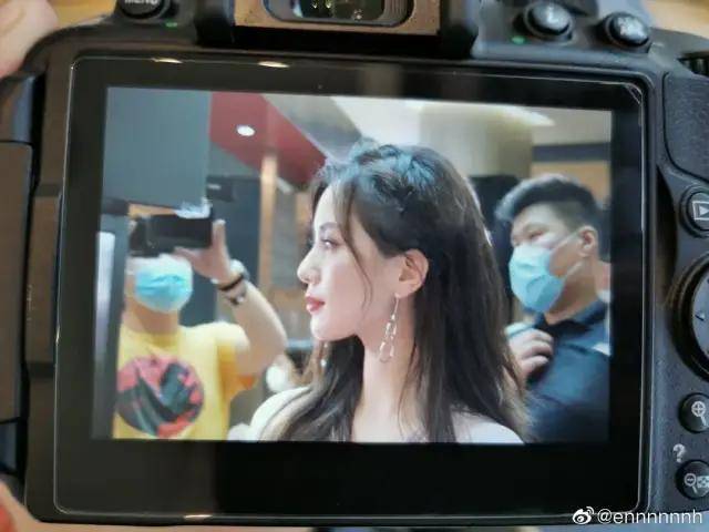 公敌|刘诗诗最新生图流出，生完孩子这张脸，真女明星公敌！！