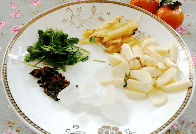 怎样腌白萝卜爽口清脆又好吃 b85d84c1f0734031b41ad588d9e9d0f7.png