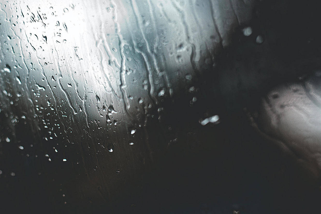 好看的下雨实况图 1a1d97ecc9b144bc99fdeacdbe6331e8.jpeg