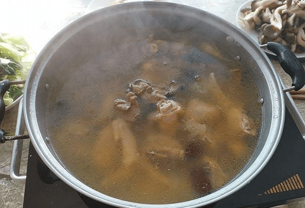 自己在家煮火锅需要的食材 6696a8da215740df8f032c92466686ac.png