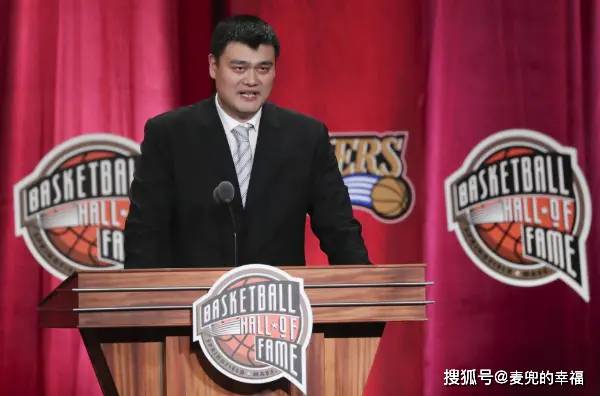 姚明叶莉是怎么认识的啊