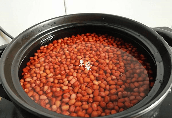 怎么煮红豆颜色好看 d422030b9438444bb41c0c8ab0b80384.png