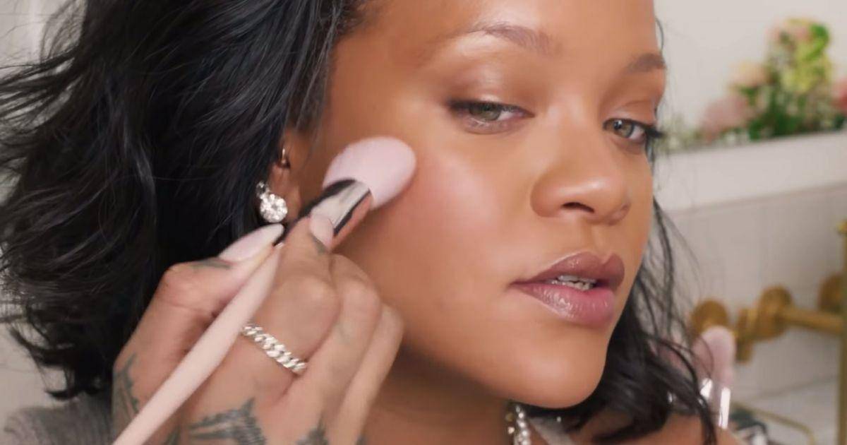 一面|高级感一扫就有，让你一面变立体脸的神器 —— 高光