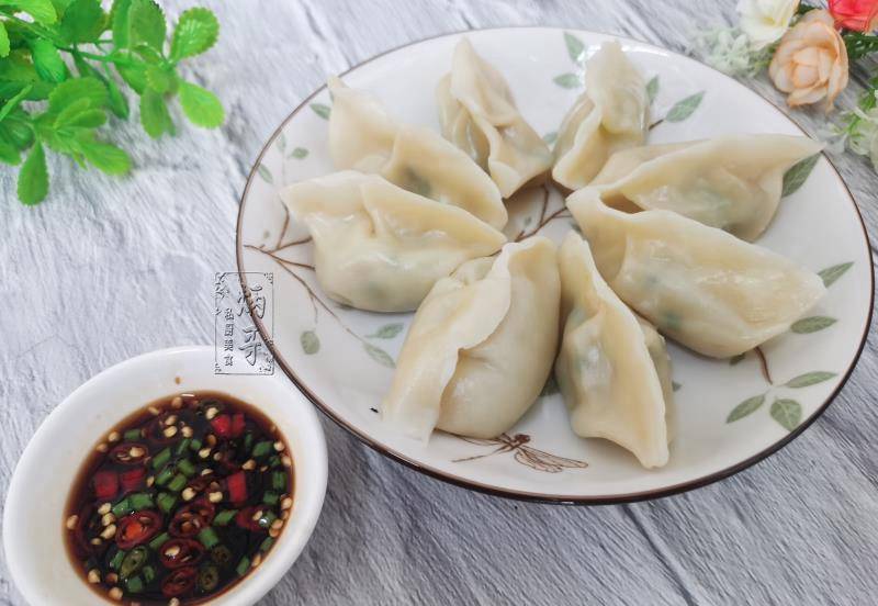 三伏天吃什么馅饺子 f408f10c11054e46924e620202599622.jpeg