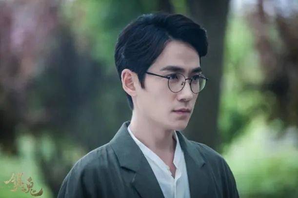 龙的|原创演技戳人、宠粉无敌，这样的朱一龙谁不爱？