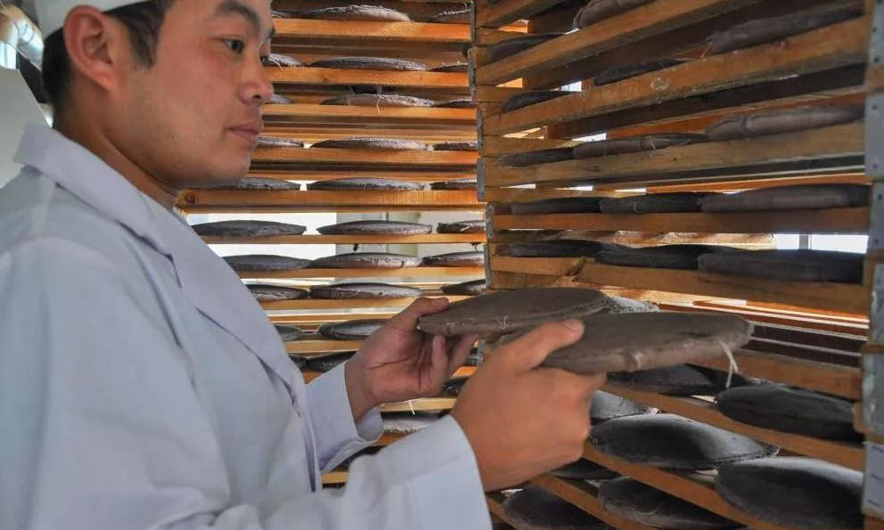 铁桶|【入门干货】普洱茶压饼工艺详解