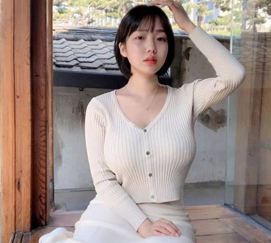 多少斤才算微胖女孩 1eec276d2b1f4c648f5980ea18a2edd2.jpeg