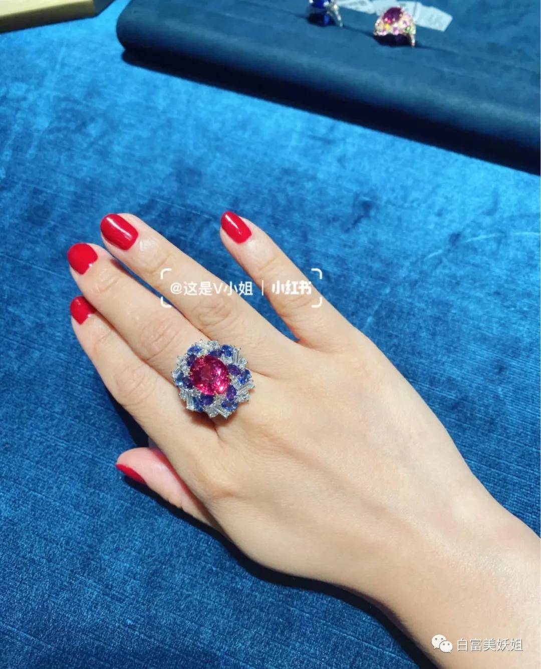 位数|小红书10大顶级富婆珠宝鄙视链,8位数只能垫底?壕无人性!