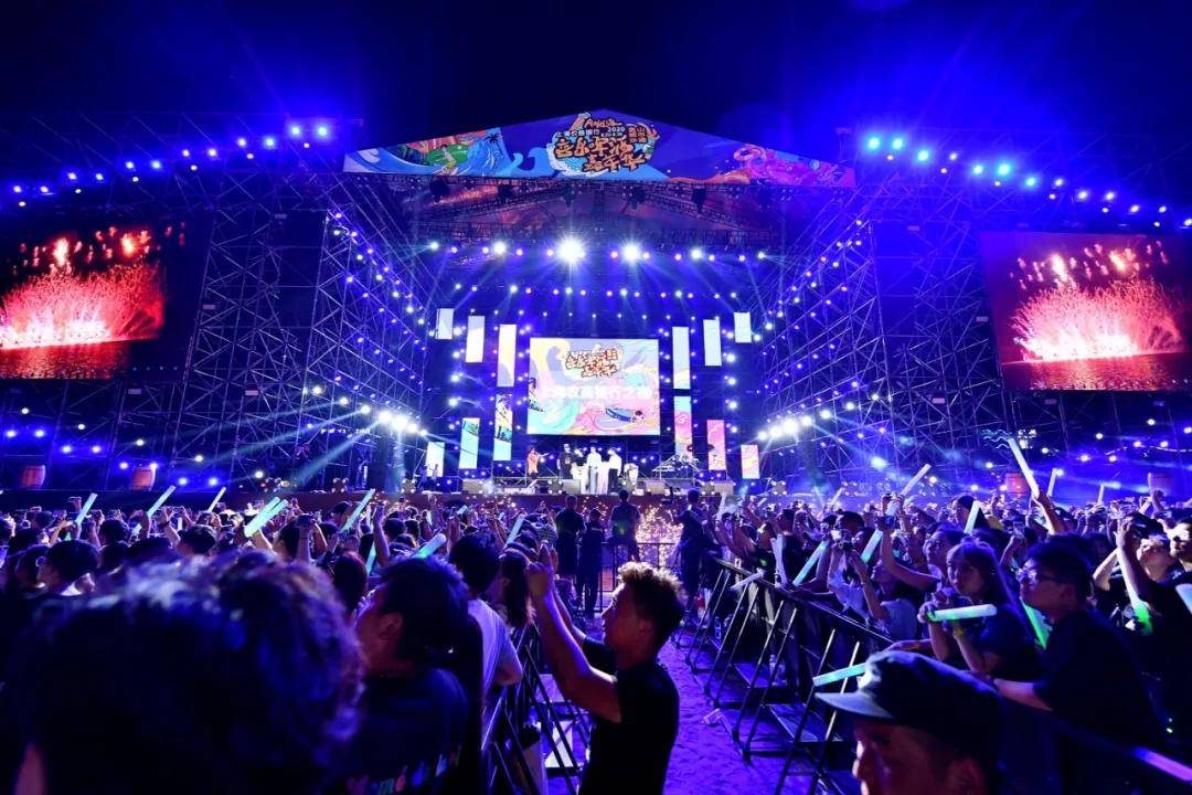 音乐现场dj现场 9050ee5568144527b624a360f780364c.jpeg