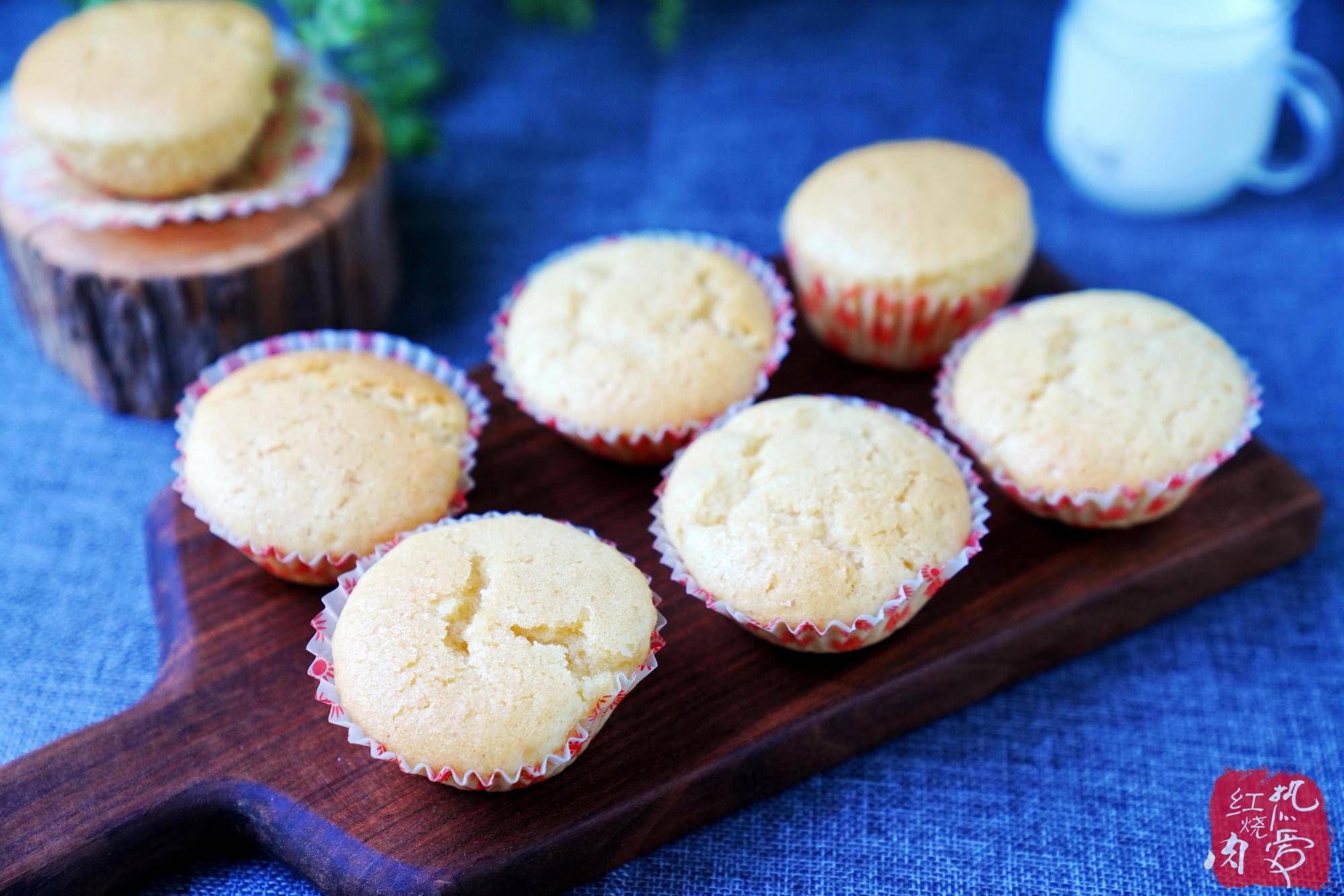 蛋糕|用料也简单只需要油水面，不用打发鸡蛋特省事这款蛋糕非常快手