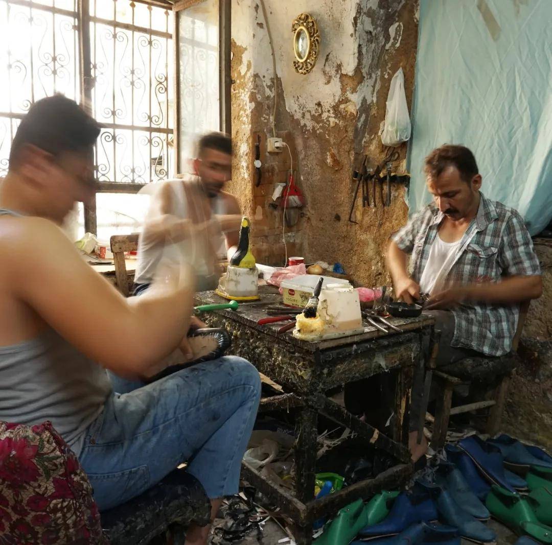 土耳其，一夜回到解放前 | 地球知识局