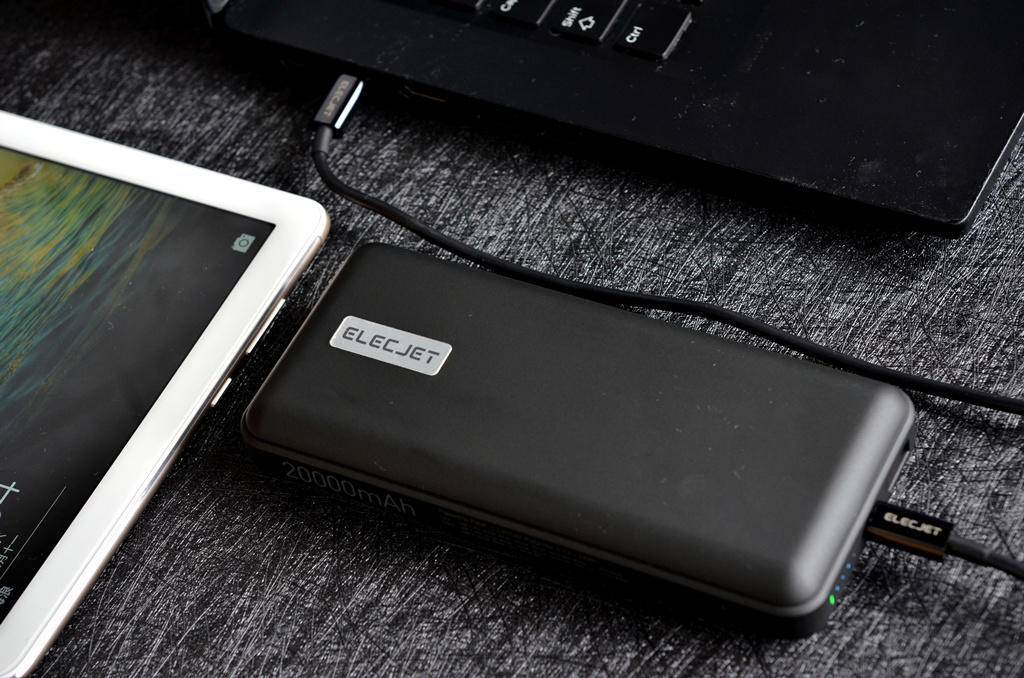 测评盘点|45W快充、全球安全认证，移动电源要不仅要大、还要快更要安全