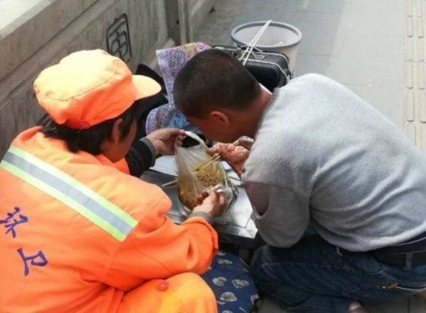 感动的瞬间:你不经意的善良,我却铭记一生!