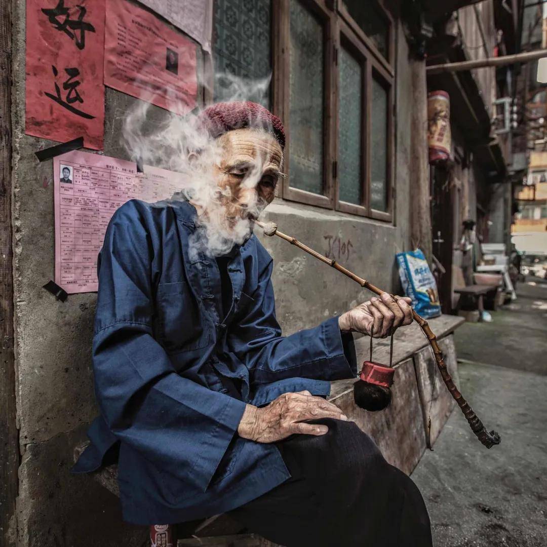 中国第一批烟民,在这里 | 地球知识局