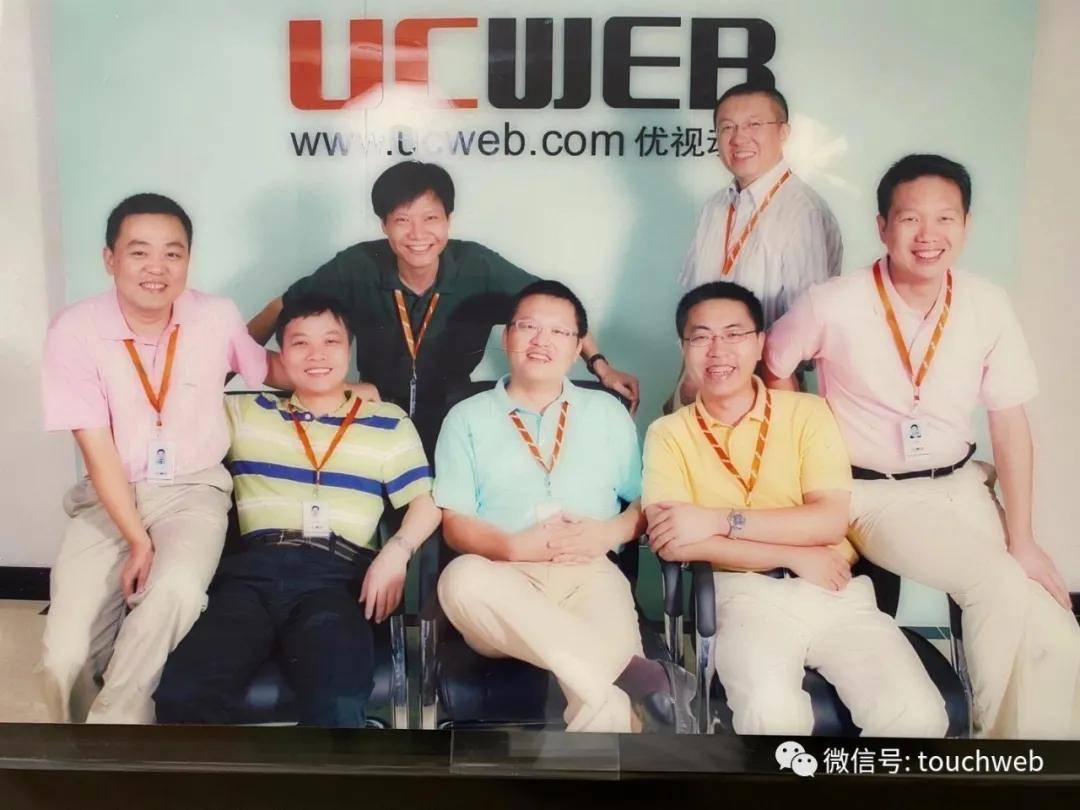 何小鹏|专访小鹏汽车CEO何小鹏：雷军以前是导师 现在更像大哥