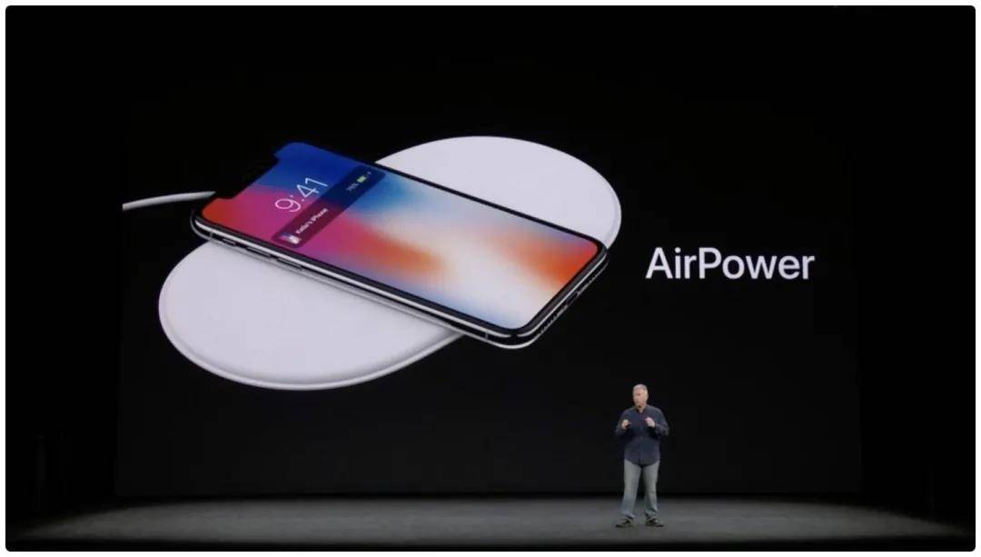 iphone 12眼镜 4176760b7f014f8ea36904e4d9abbbff.jpeg