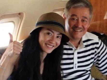 私人|原创赵本山女儿直播口无遮拦，自曝私人飞机真实花销，难怪被指情商低