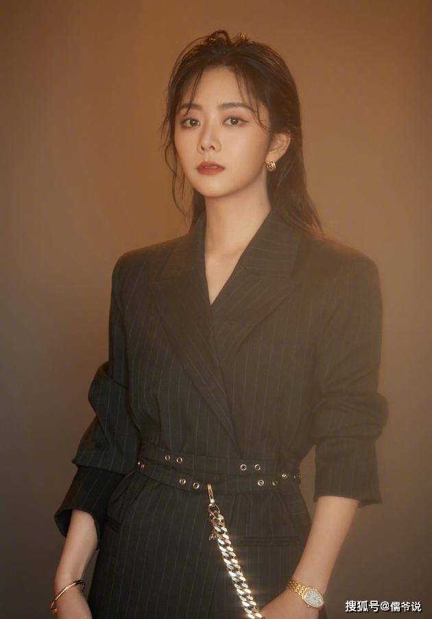 受害者|原创谭松韵发声为母亲讨公道，在庭上声音颤抖，哽咽失声，让人心疼