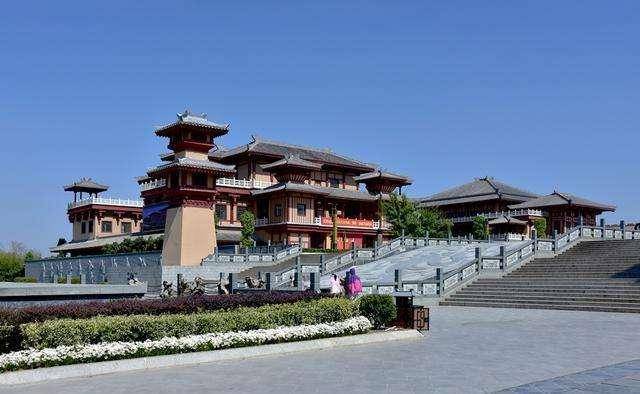 2020恩施上半年GDP_恩施大峡谷图片(3)