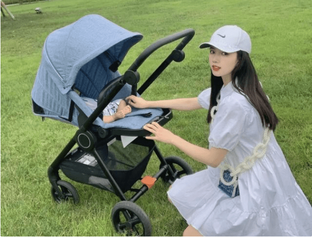 宝宝|“带娃神器”也会变“蒸笼”，宝妈别好心办坏事婴儿车使用不当