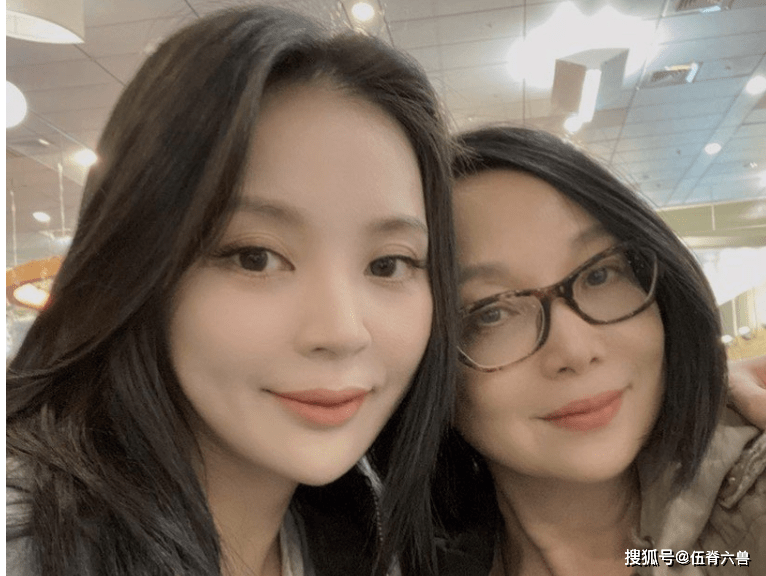 李宗盛长女近照曝光,被赞比林忆莲女儿更有气质