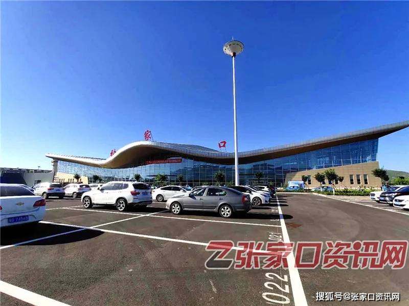 8月3日张家口宁远机场t2航站楼正式建成投入使用,t2航站楼位于飞行区