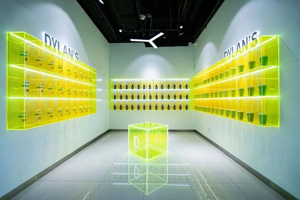 入口|什么明星开的店啊！刚开业竟然几万人都喝过？